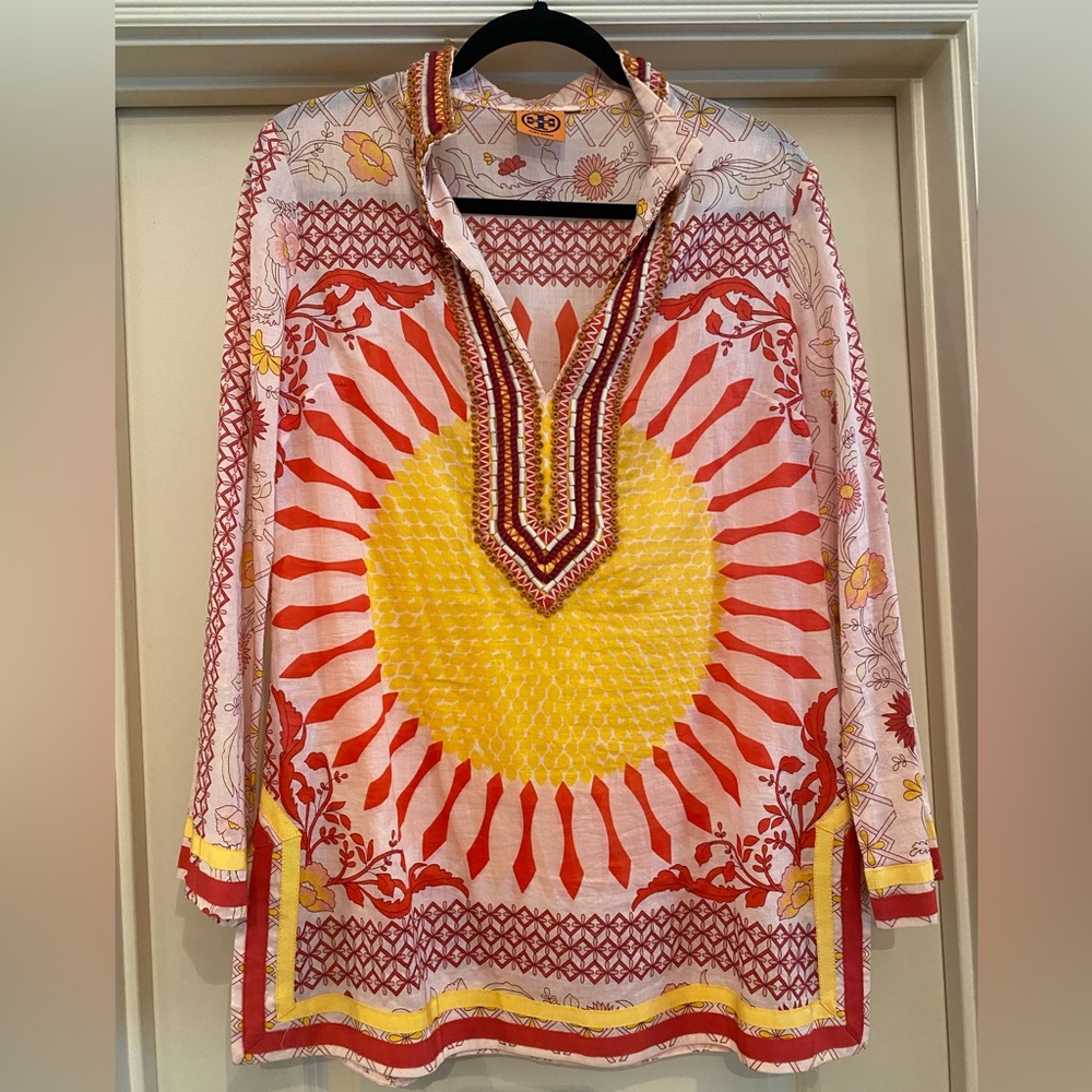 Cute Tory Burch Top